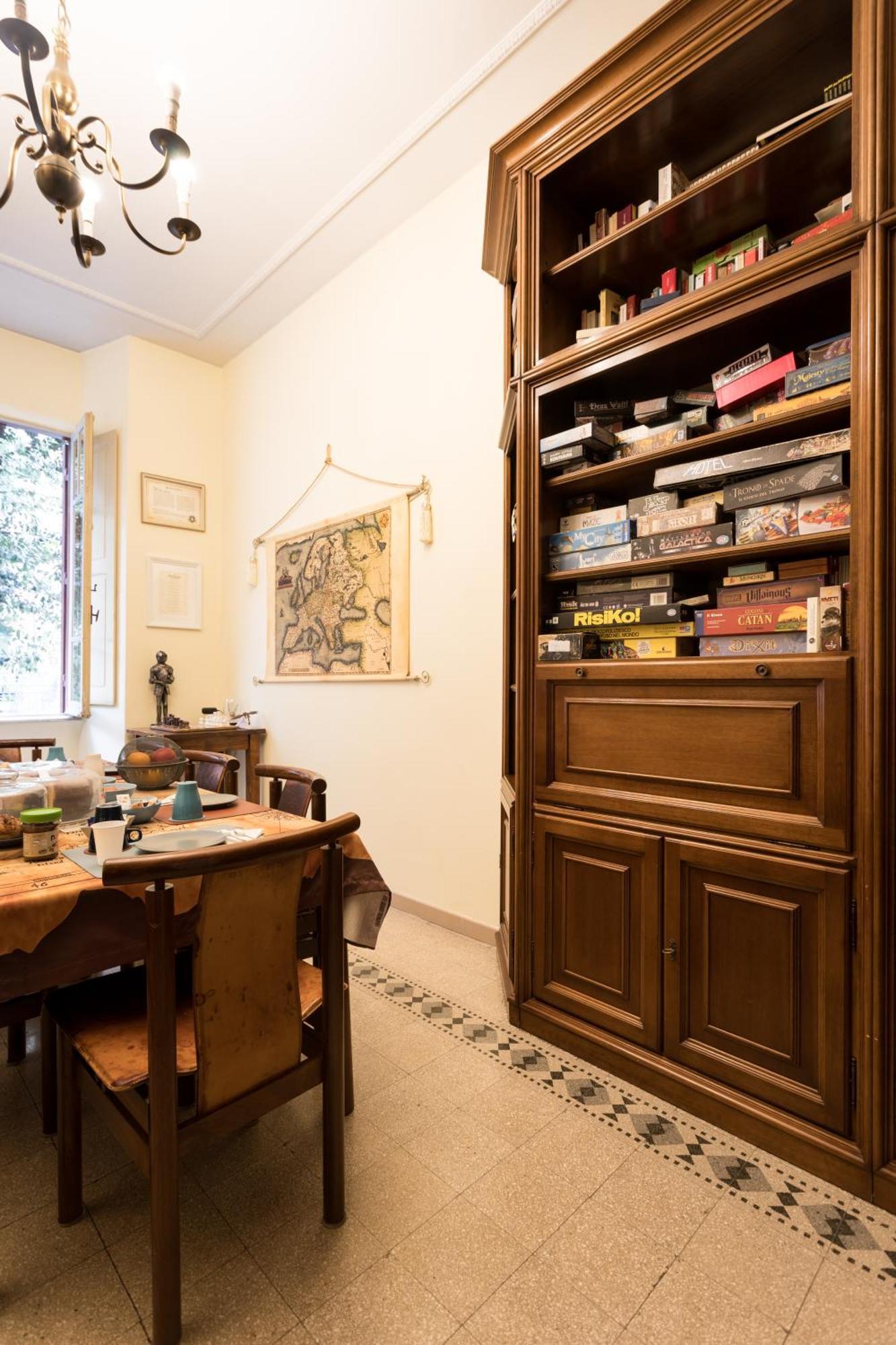 Bed & Breakfast Da Alessia Per Dormire Al Coppedé 3*